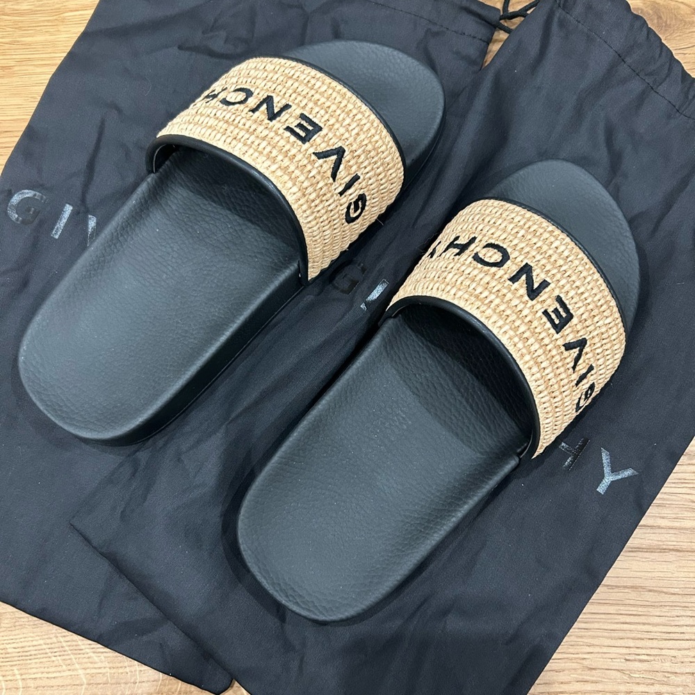 Givenchy Raffia Printed Slides - Brand new in box